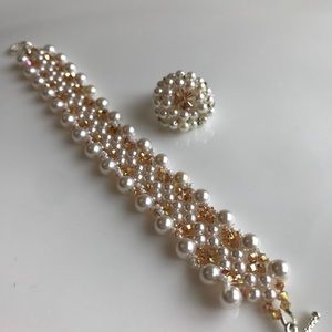 Hand beaded jewelry! Free jewelry with purchase!